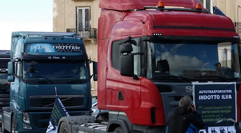 ILVA, accordo con riserva. Intanto gli autotrasportatori tolgono il blocco