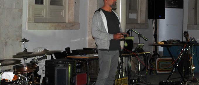 Immagine 2: Bob Ostertag e Suono C in concerto