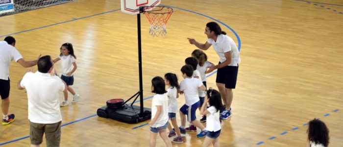 Immagine 2: I piccoli della Scuola Seveso salutano l'anno scolastico