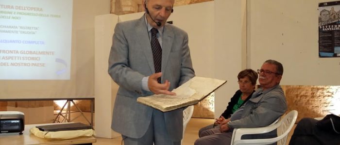 Immagine 2: Inaugurata la 14esima edizione di Settembre in Santa Chiara - lo storico Pasquale Gentile