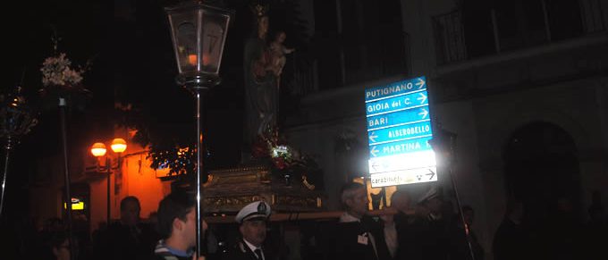 Immagine 2: Conclusi i festeggiamenti per i Santi Medici
