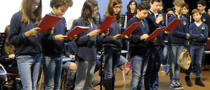 Immagine 2: Gli alunni della Gallo alla scoperta del Natale nel mondo