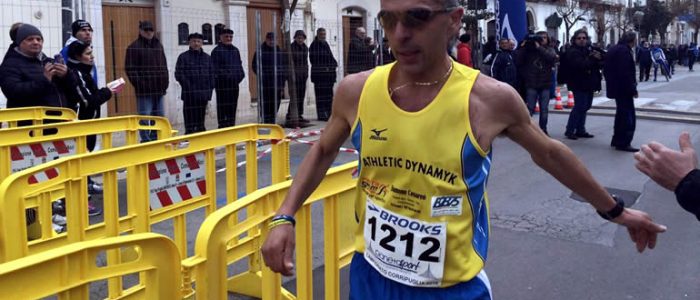 Immagine 4: Spaccanoci 2016: una grande festa di sport - Francesco Minerva solitario al traguardo
