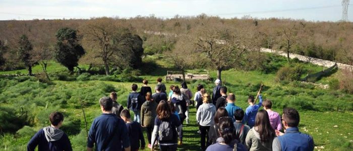 Immagine 2: “A spasso nel bosco”, La Ginestra riscopre il rapporto Uomo - Natura