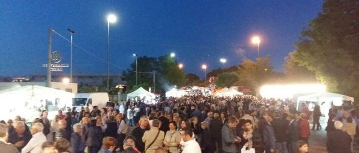 Immagine 3: Il 31 Maggio, abbassce a Madonne
