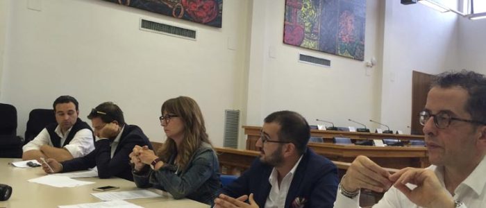 Immagine 2: Caos in Consiglio comunale