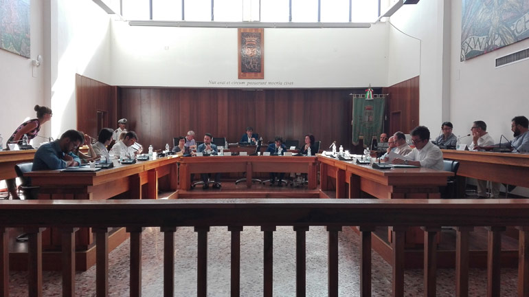 25 novembre, torna il Consiglio comunale