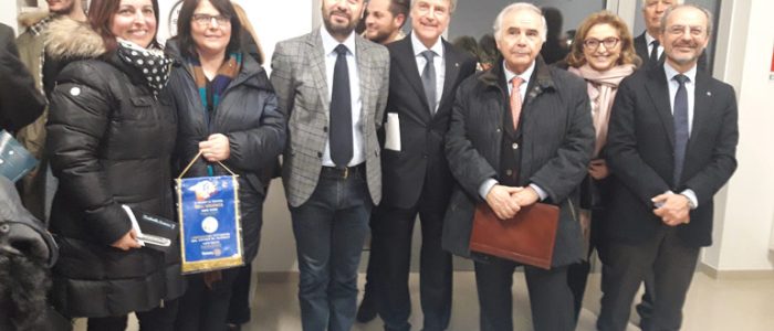 Immagine 2: Sartoria Cinderella: il lavoro per rientrare nel circolo della vita