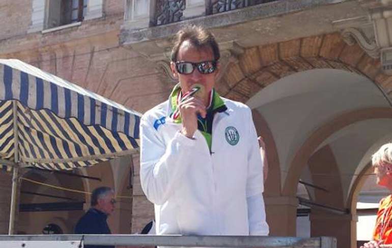 Vito Sardella campione italiano nella 50 km