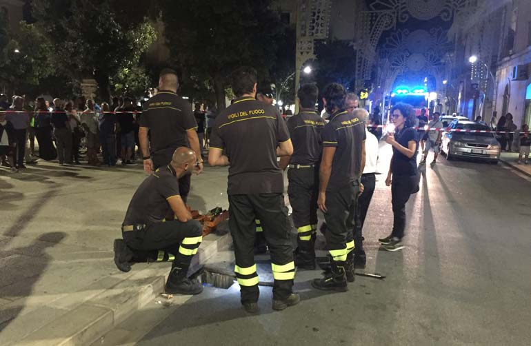 Cede il condensatore: panico in Piazza Garibaldi