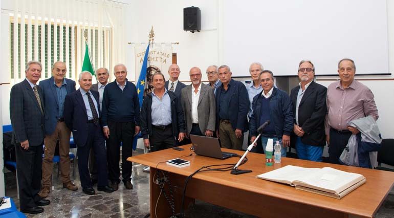 Nitti riunisce la 3a D dell’Archita di Taranto