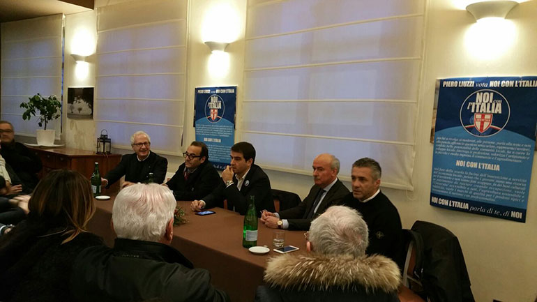 Fitto incontra i simpatizzanti di Noi con l’Italia