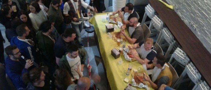 Immagine 2: Man vs Food al NAB