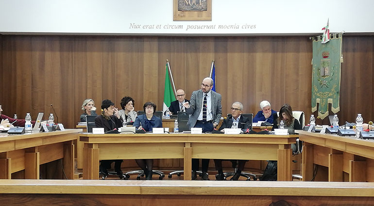 Consiglio: Invariate Imu e Tasi, aumenti per Irpef e Tari