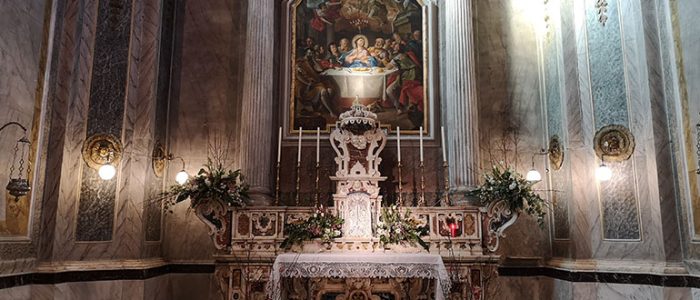 Immagine 3: Il “pellegrinaggio” tra gli altari della Reposizione