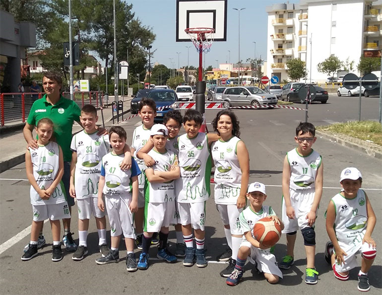 Castellaneta chiude la stagione della Basket School Noci