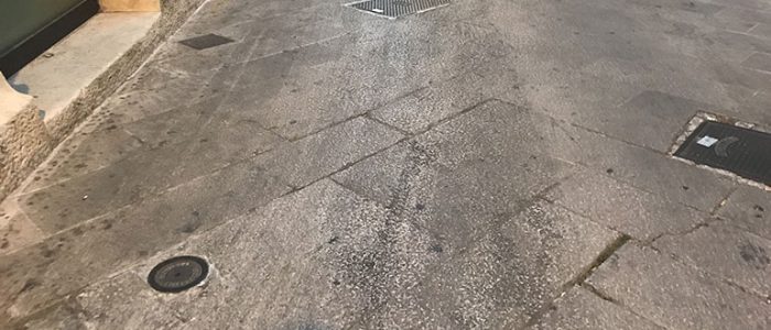 Immagine 2: Strade e marciapiedi, urge un piano d'intervento