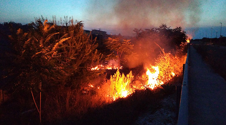 Incendio in via Vasconi