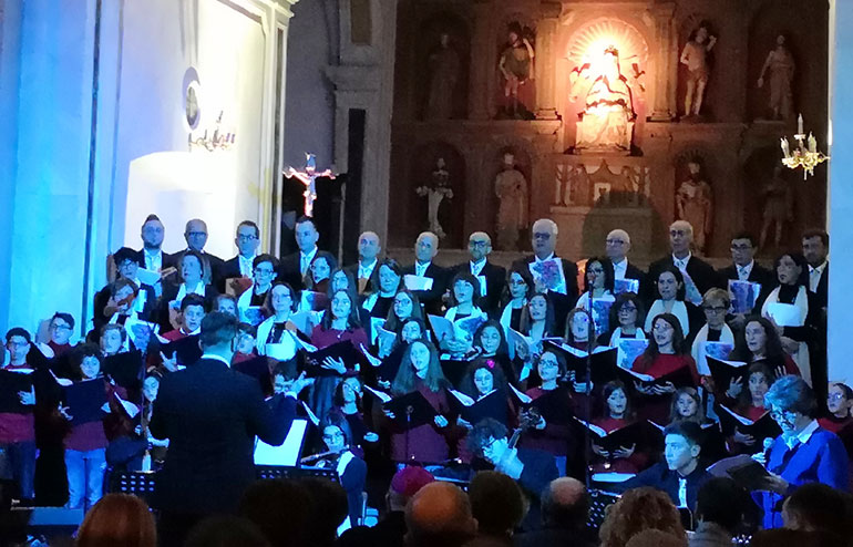 “Gesù è il suo nome”, i canti di Natale
