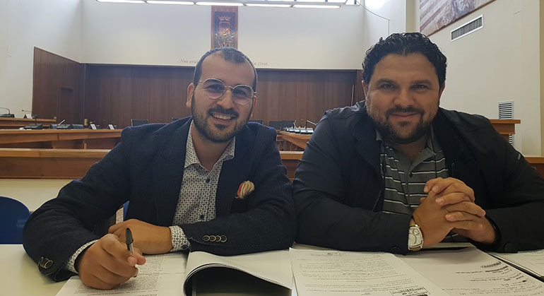 I nostri auguri, “Noci Officina Civica”