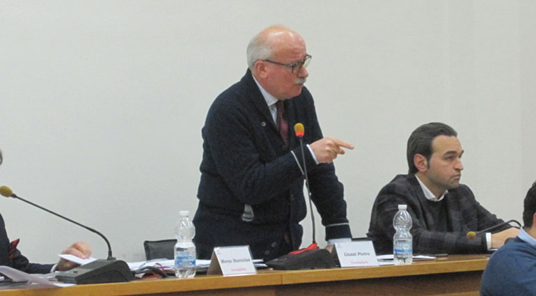 Liuzzi si dimette da consigliere: “Favorire il ricambio generazionale”