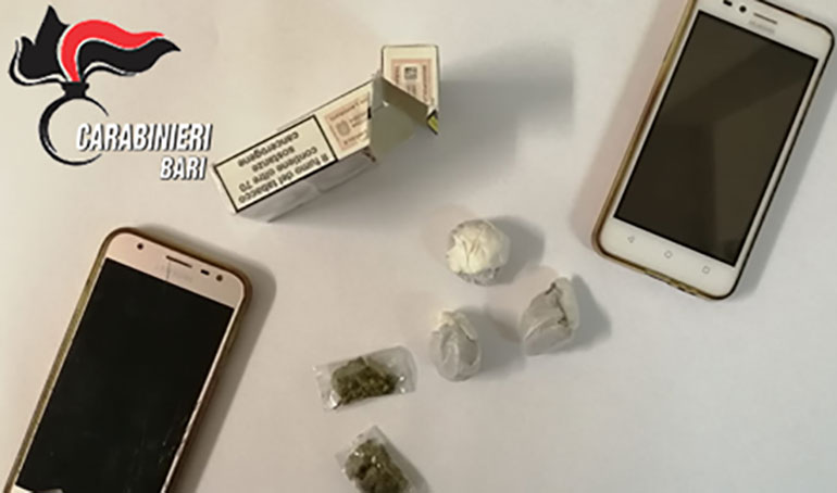 Droga, arrestata 41enne
