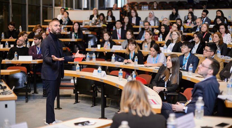 “Modellare il futuro: l’azienda e i talenti” con Vito Mansueto