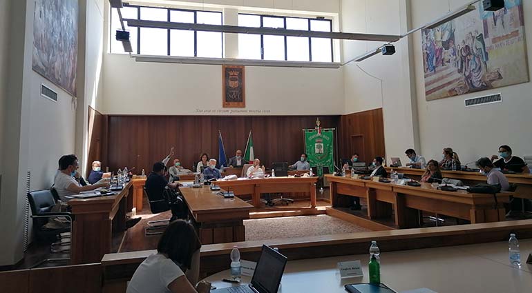 Approvato l’OdG. Rinviata la nomina del Consiglio del ricovero “Sgobba”