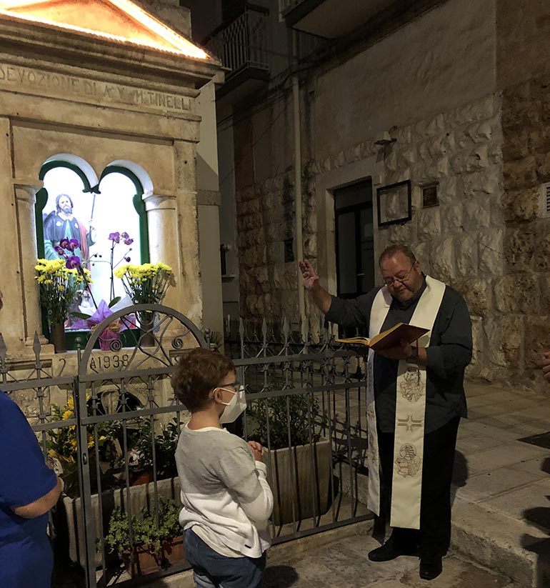 San Rocco è tornato nella sua edicola