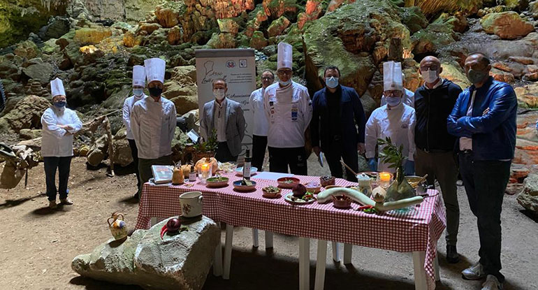 Asso Cuochi Trulli e Grotte: Le Grotte di Castellana cucina per un giorno