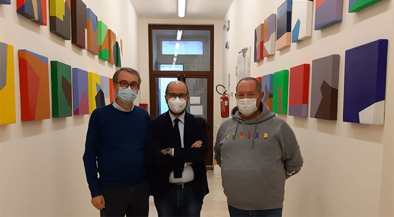 La Biblioteca Comunale si arricchisce di altre opere di Carlo Vicenti