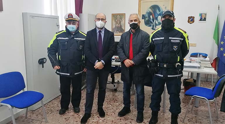 Gli auguri del sindaco Nisi alla Polizia locale