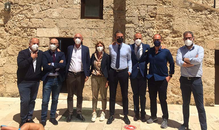 Costa dei Trulli: patto tra 9 Comuni rilancia uno dei territori più belli al mondo