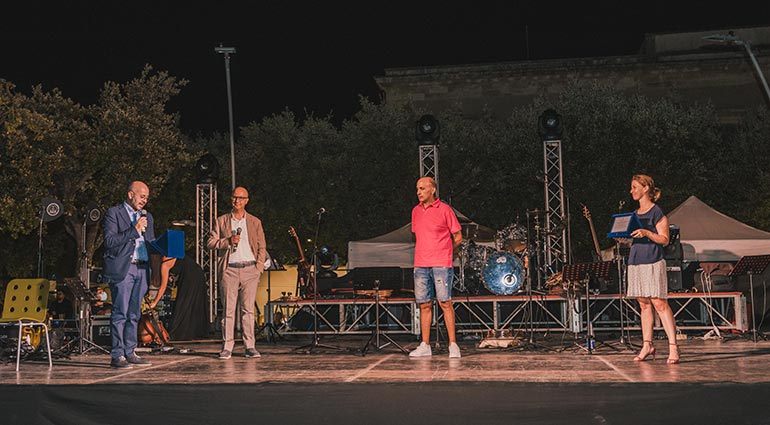Grande successo per la Serata dell’Emigrante con l’Orchestra de La Notte della Taranta