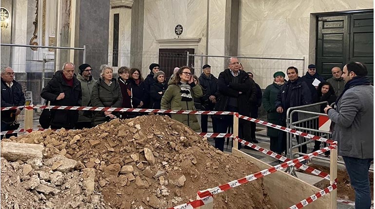 LA CHIESA MADRE APRE LE PORTE DEL CANTIERE LAVORI