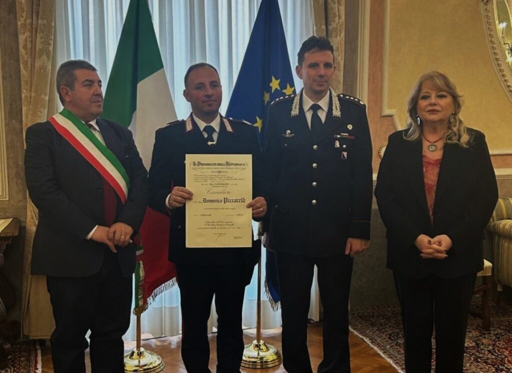 Il brigadiere Pizzarelli insignito del titolo di Cavaliere al Merito della Repubblica