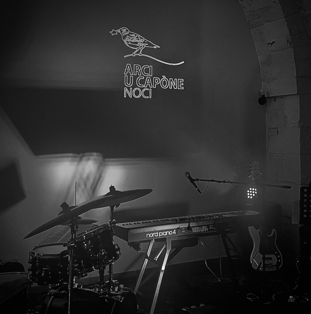 Arci U Capòne tra musica, arte e spettacolo