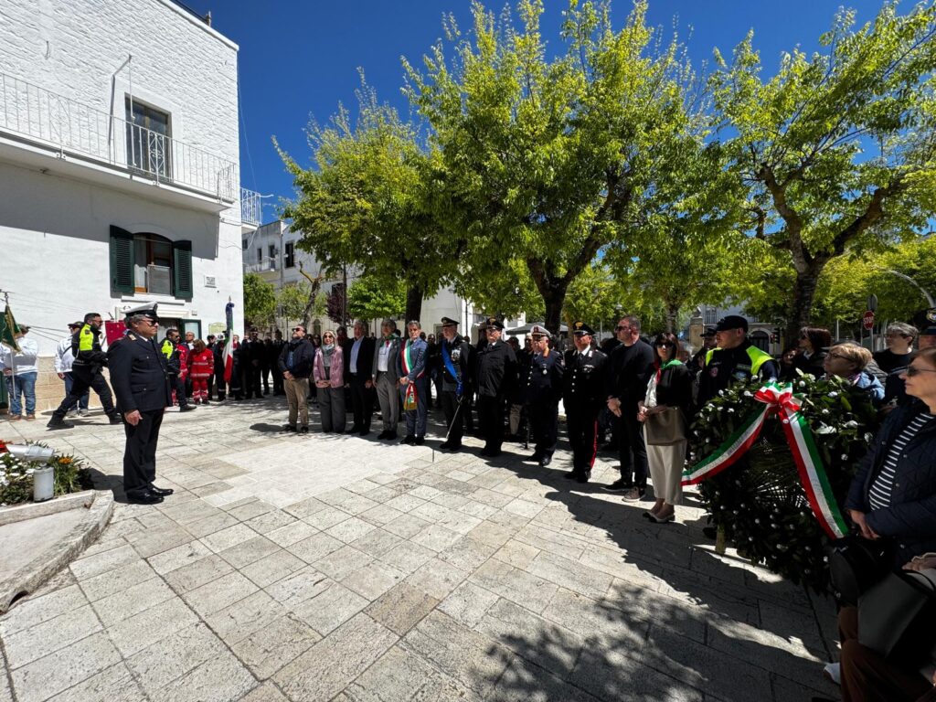 Una comunità unita nel segno della memoria e della democrazia